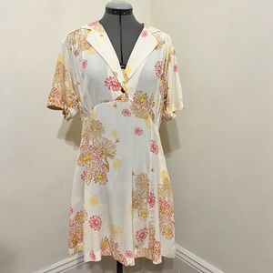 Free People Dress Women's L Yellow Mini Floral VNeck Fit Flare Pockets Collared